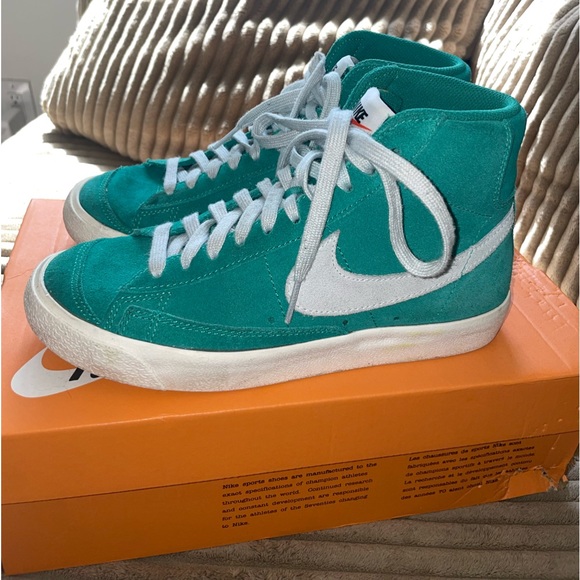 neptune green nike blazer